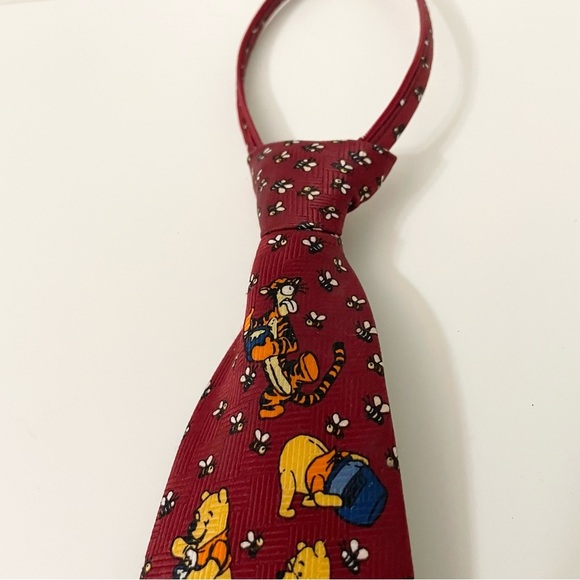 Kids Winnie The Pooh Children’s Tie - Picture 4 of 16